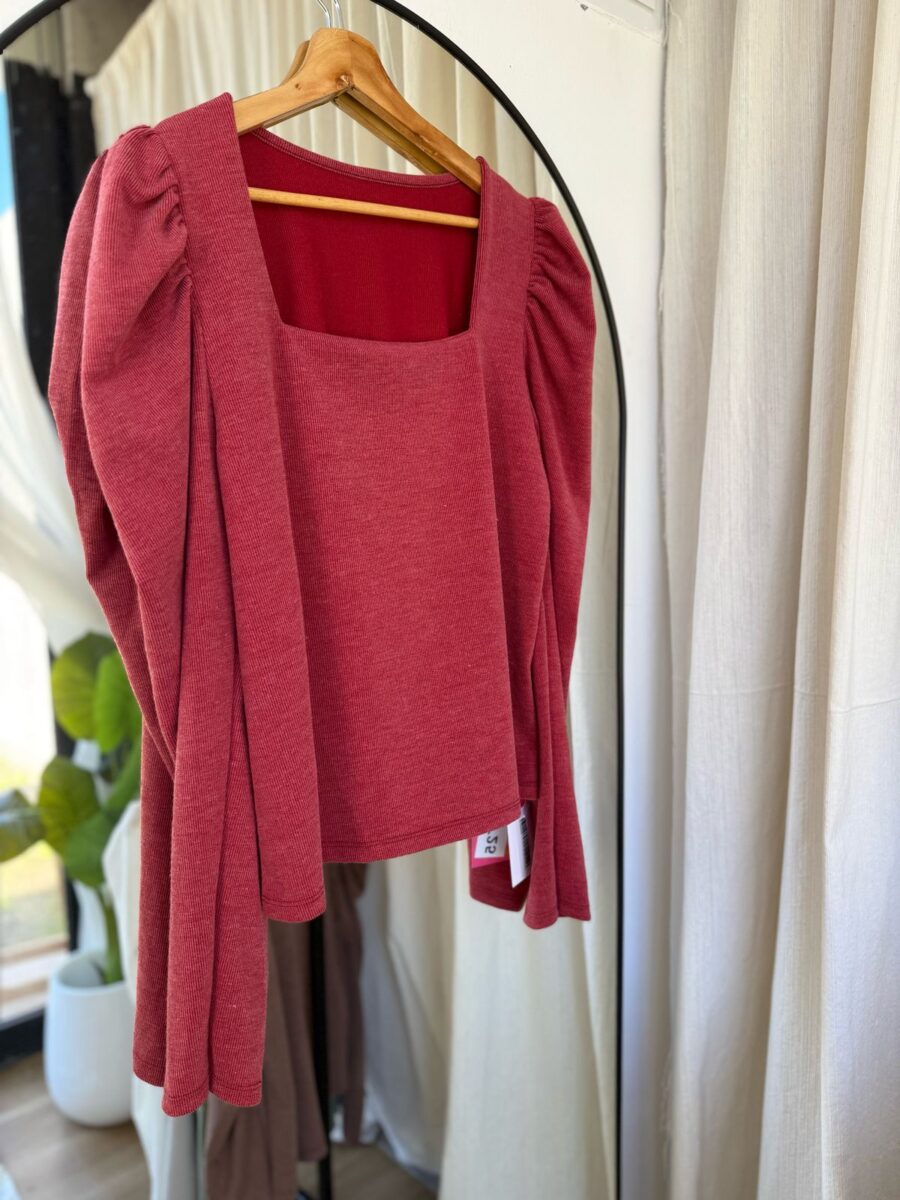 REMERA LAVANI