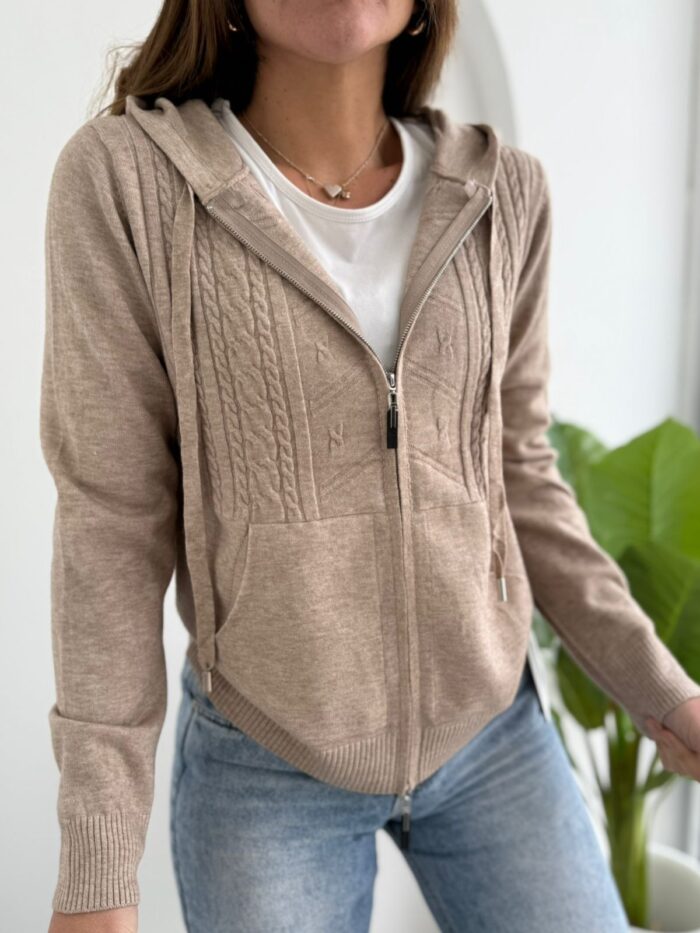 CAMPERA NELLA