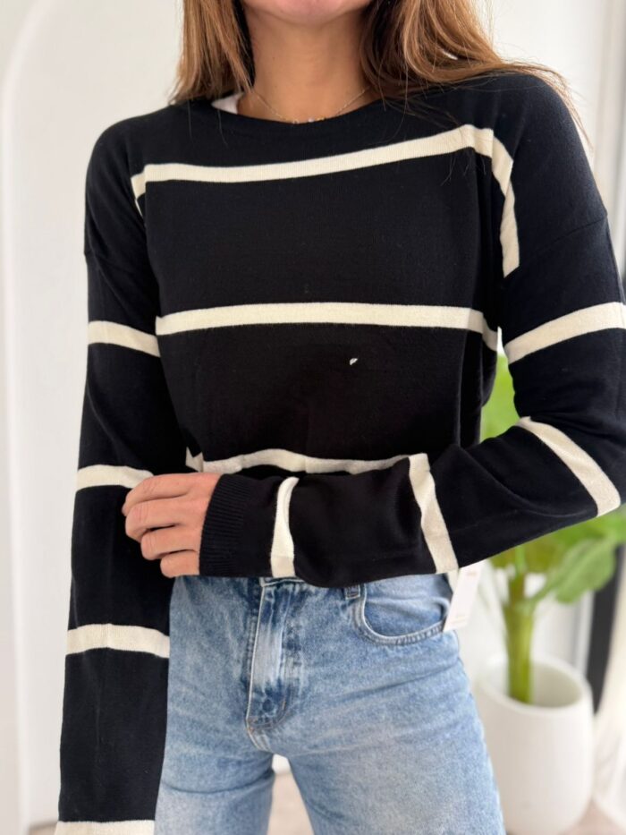 SWEATER RAIN