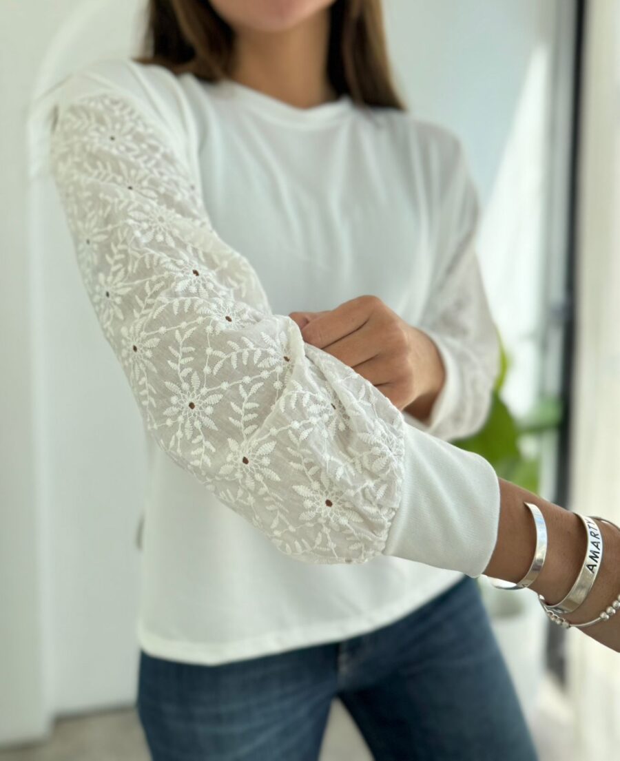 REMERA AILO - Imagen 2