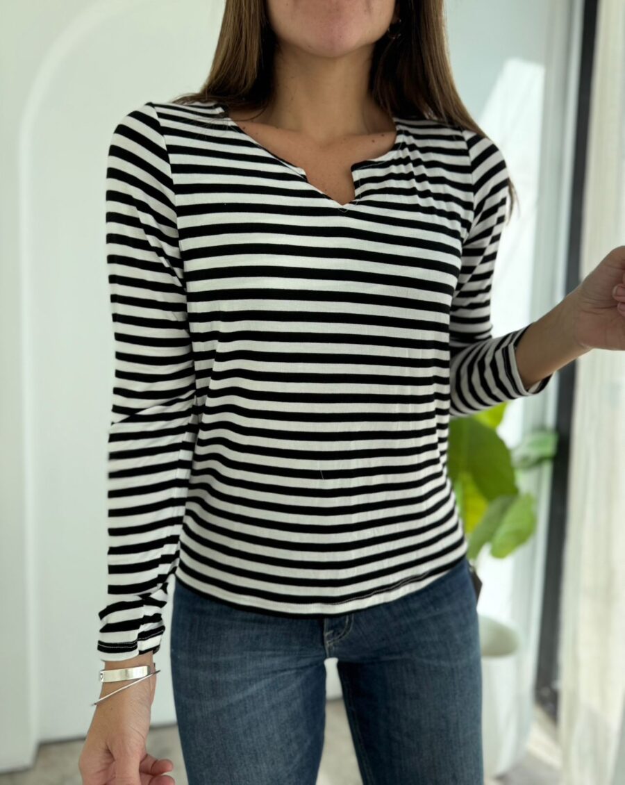REMERA AGUS - Imagen 3