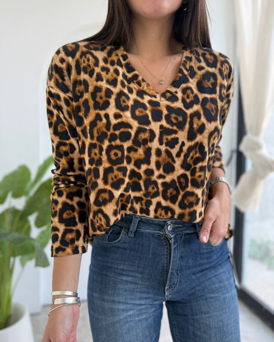 REMERA CORINNE