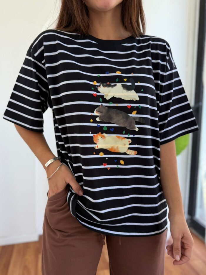 REMERA GATITOS